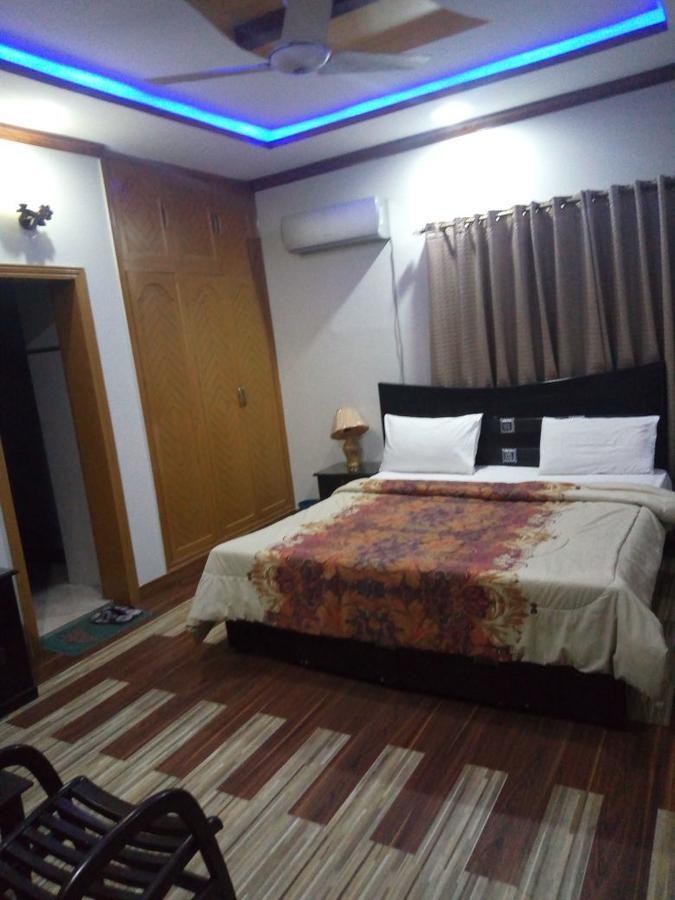 Unique Lodge Islamabad Ngoại thất bức ảnh