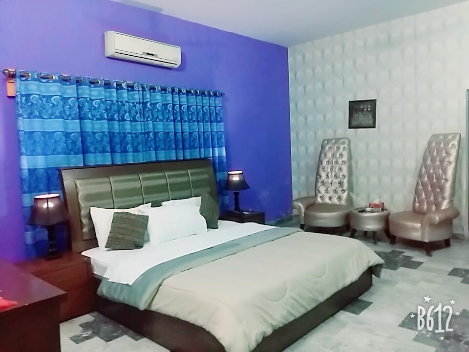 Unique Lodge Islamabad Ngoại thất bức ảnh